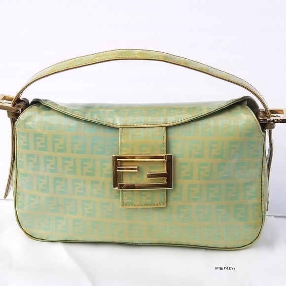 Absolutely Gorgeous Fendi Zucchino FF y2k small mama Baguette purse - Picture 3 of 16